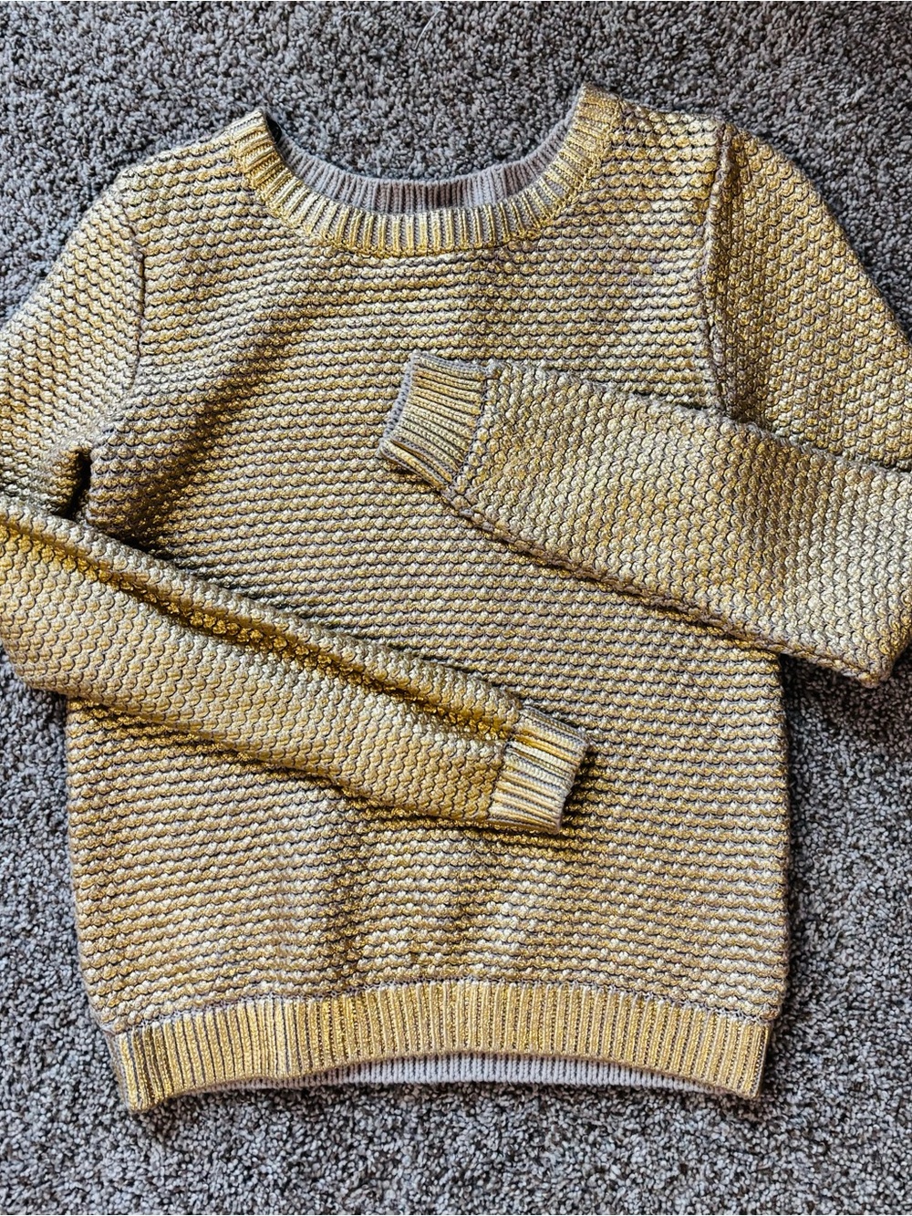 H&M slim fit Women's Metallic Gold Knit Sweater